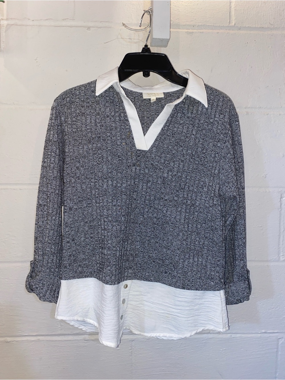 SHOL Los Angeles Gray Knit Top with White Collar